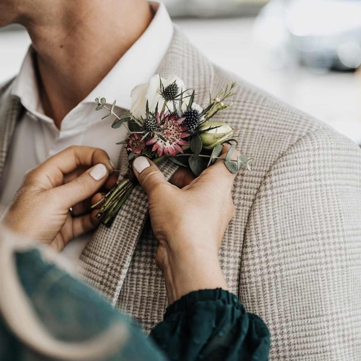 Groom lapel flower / buttonhole / boutonnière mens floral pin by Bluebell Lane floristry